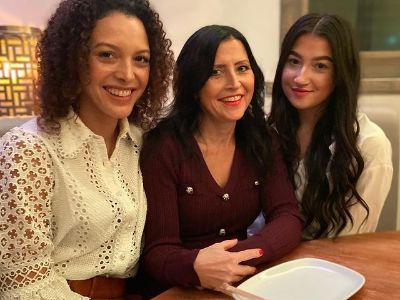 Mecia Simson, Mesayah Beal, and Anais Moreno-Chamorro are sitting together for a picture.
